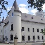 Programul de vizitare al castelului Károlyi în perioada Sărbătorilor Pascale