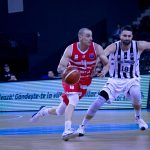 CSM U Oradea şi U BT Cluj vor deschide sezonul baschetbalistic