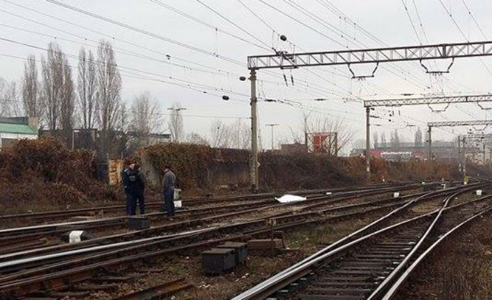 Tragedie în zona de Vest a Ploieștiului! Bărbat, lovit de un tren care circula pe ruta Ploiești-Brașov(FOTO cu caracter ilustrativ)