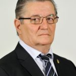Senatorul Gheorghe Baciu salută adoptarea reducerii numărului de parlamentari la 300