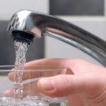 CCI Covasna protejează mediul: în instituţie se bea doar apă de la robinet