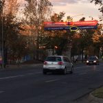 Susținătorii referendumului au vopsit bannerele din Focșani pentru a nu se mai supune legii electorale