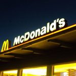 McDonald’s vine la Târgu Jiu. Restaurantul fast-food va fi în incinta stadionului