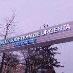 Elevă din Vaslui, transferată la un spital din Iași, cu suspiciune de meningită