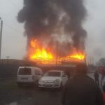 VIDEO/FOTO: Incendiu de proporții  la o fabrică din Reghin