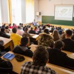 Burse de studiu pentru studenții Universității Petroșani
