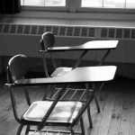 Mai multe școli rămân închise în Timiș și miercuri