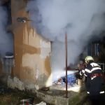 Bucătărie de vară distrusă în totalitate, în urma unui incendiu