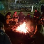 Acțiune de solidaritate cu cei fără adăpost: zeci de oameni, noaptea, sub cerul liber
