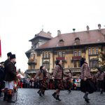 VIDEO + FOTO Sute de brașoveni au dansat Hora Unirii