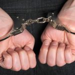 Craiovean arestat preventiv pentru comiterea a două furturi
