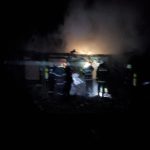 TRAGEDIE într-o comună din Olt. O bătrână a murit în incendiul care i-a cuprins locuința – FOTO&VIDEO