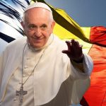 VIDEO Papa Francisc a aterizat la Târgu Mureș, deja a pornit spre Șumuleu Ciuc