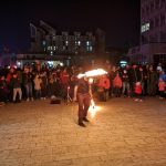 FOTO VIDEO „Ora Pământului”, sărbătorită cu muzică, foc și observații astronomice, la Târgoviște