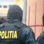 Craiova: Adolescentă obligată să se prostitueze. Proxenetul, arestat preventiv