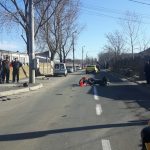 Un motociclist a decedat azi dimineață într-un accident pe strada Grădinarilor. Acesta nu avea permis de conducere
