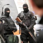 Percheziţii făcute de poliţişti francezi şi români în judeţul Dolj, într-un dosar de trafic de persoane
