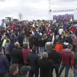 VIDEO Prezență numeroasă la inaugurarea primului metru de autostradă din Moldova