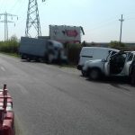 Accident grav, cu trei mașini, în sensul giratoriu de la Gulia, pe DN 7
