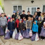 Bucurie de sărbători pentru copiii din Puntișeni