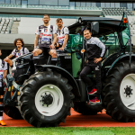 Tractor în ediție limitată, expus la Agraria – De ce este interesant pentru fanii Universității Cluj
