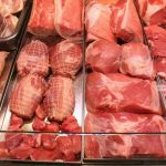 Au început controalele în rândul comercianților de carne și produse din carne din Craiova. Au fost date amenzi și s-au confiscat mărfuri