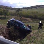 Doi tineri au fost răniți într-un accident rutier produs pe un drum județean din Bistrița-Năsăud