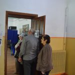 La Reșița se stă la coadă pentru a vota VIDEO