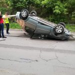 Două persoane rănite într-un accident la Târnava