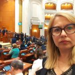 Cristina Iurișniți: Destine frânte! Andronescu continuă modificările din pix: 30 de mii de locuri vor dispărea din licee