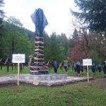 Viceprimarul comunei Sânmartin dus la audieri pentru incindentul din cimitirul din Valea Uzului