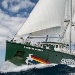 Rainbow Warrior, nava-fanion a Greenpeace, acostează în Portul Constanța. Programul evenimentelor