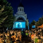 Caravana ,,Zilele Filmului Românesc” ajunge în Bacău. Trei seri de vizionări gratuite în Parcul Catedralei