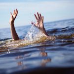 Medicii bistrițeni încearcă să salveze viața unui adolescent de 16 ani care s-a înecat într-un lac