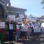 Protest anunţat la Curtea de Apel Craiova, unde se judecă revizuirea dosarului de adopţie internaţională în cazul Sorinei – VIDEO