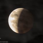 Diseară, eclipsă parțială de Lună. Fenomenul poate fi urmărit de la Observatorul Astronomic Bacău