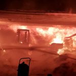 Incendiu de amploare produs la o fabrică de mobilă din municipiul Oradea