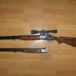Un tânăr a adus în România o armă de vânătoare în mod ilegal