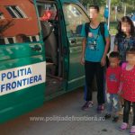 Trei minori, din China, chinuiți de mama lor pentru a intra în România pe frontiera verde VIDEO