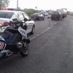 Accident pe DN72, Târgoviște – Ploiești. Un motociclist a fost aruncat într-un microbuz