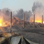 Peste 7 ore s-au luptat pompierii să stingă un incendiu la o fermă de animale de lângă Călărași