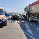 Accident la ieșire din Sibiu, spre Agnita, cu trei victime transportate la spital