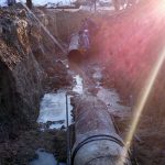 ULTIMA ORĂ: Autoritățile din Onești cer suspendarea cursurilor școlare, din cauza crizei apei