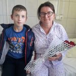 Iuliana are nevoie de noi! A muncit la căpșuni în Germania, are doi copii minunați și acum a primit un diagnostic crunt