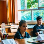 Stimulente financiare pentru preșcolarii și elevii din Craiova