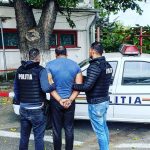 Bărbat din Craiova, căutat de belgieni pentru comiterea mai multor furturi, prins în Bănie