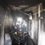 Incendiu la un bloc de garsoniere din Oradea