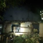 Un batrân din Laza a rămas pe drumuri, după ce casa a ars din temelii
