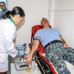 Zeci de militari din cadrul Regimentului 74 PATRIOT au donat sânge la Centrul de Transfuzii