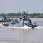 Navele Flotilei Fluviale continuă instrucția în Delta Dunării